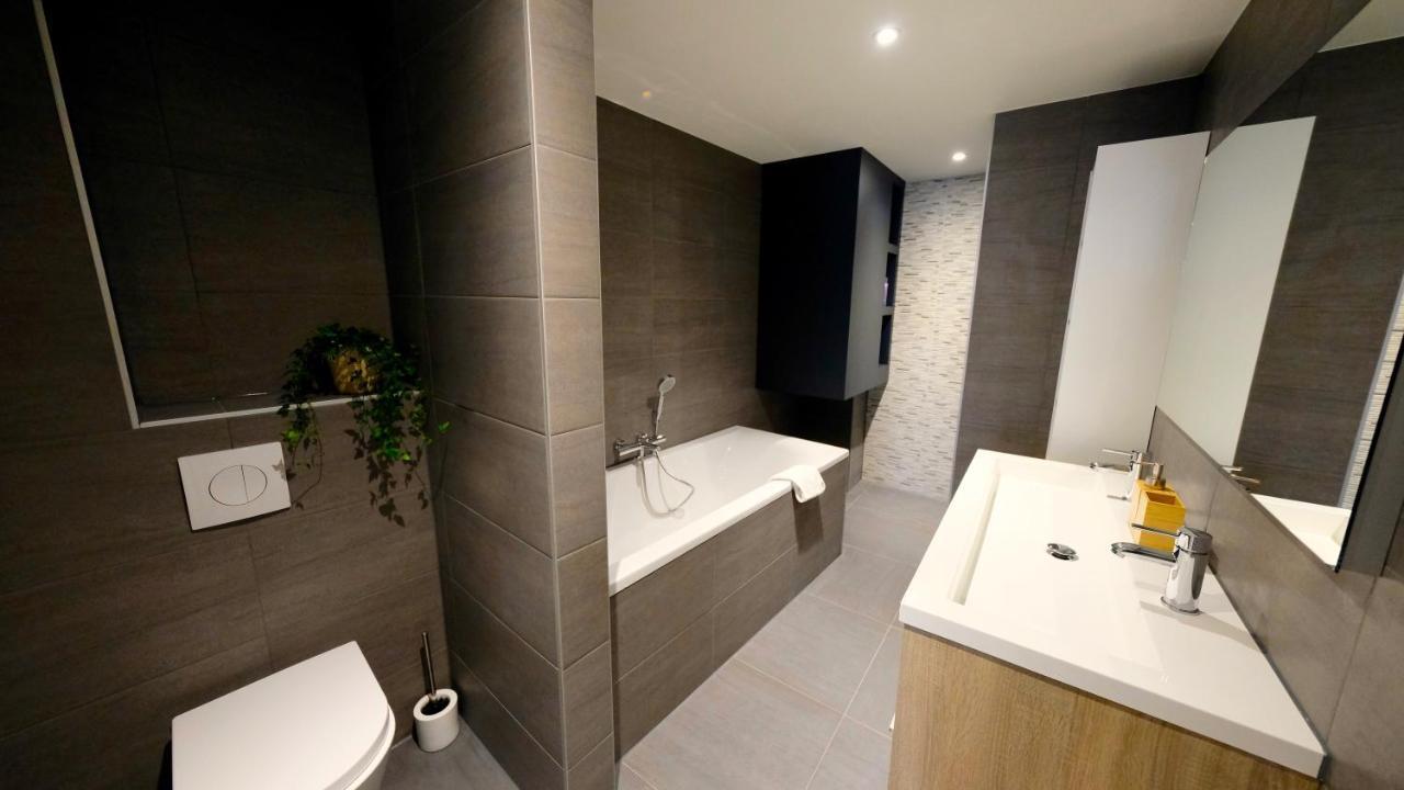 איינדהובן Luxury 60M2 Apartment With 20M2 Private Terrace - R65A מראה חיצוני תמונה